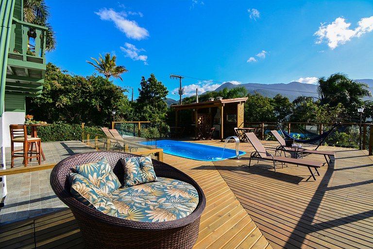Chalé com Jacuzzi e Vista Mar - PLH007