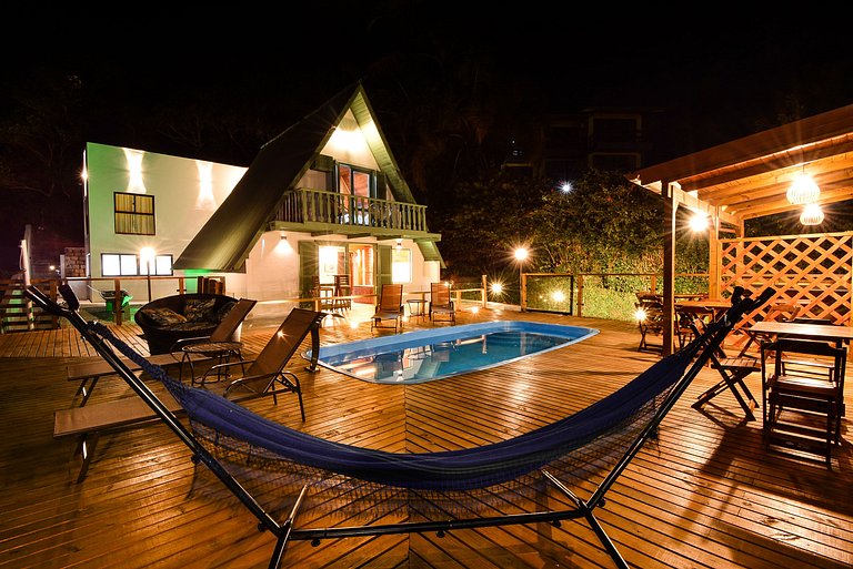Chalé com Jacuzzi e Vista Mar - PLH007