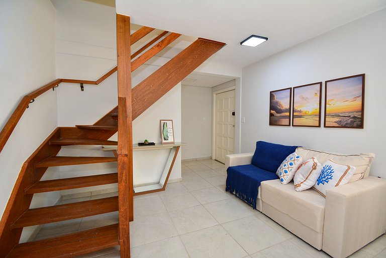 Casa com Piscina, Vista Mar e Hidromassagem PLH008