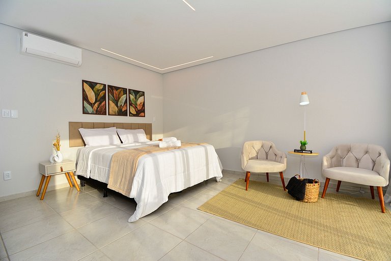 Casa com Piscina, Vista Mar e Hidromassagem PLH008