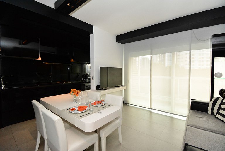 Studio Central Floripa | Piscina e Academia CEN015