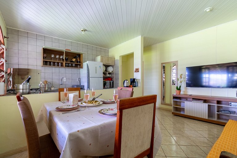 Aconchegante casa em Canasvieiras - NDI016