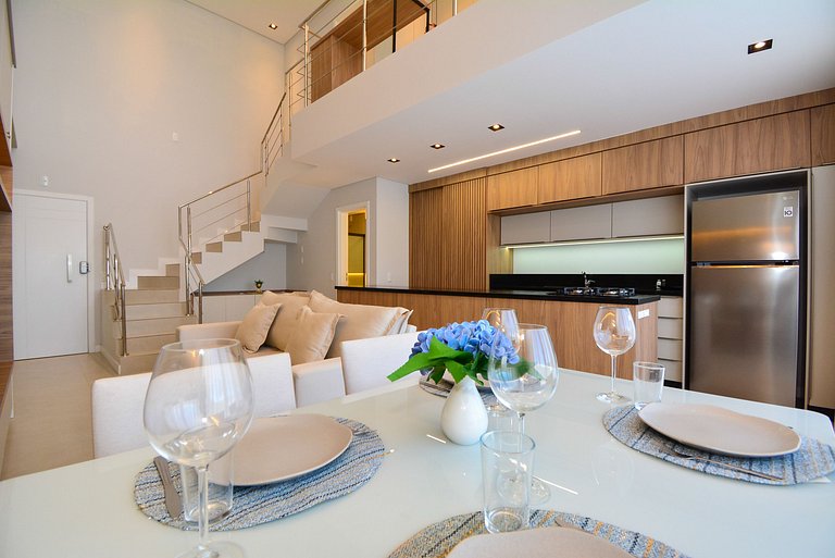 Elegante Loft na Lagoa da Conceição - LDI006