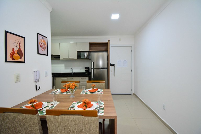 Apartamento a poucos passos da Praia dos Ingleses