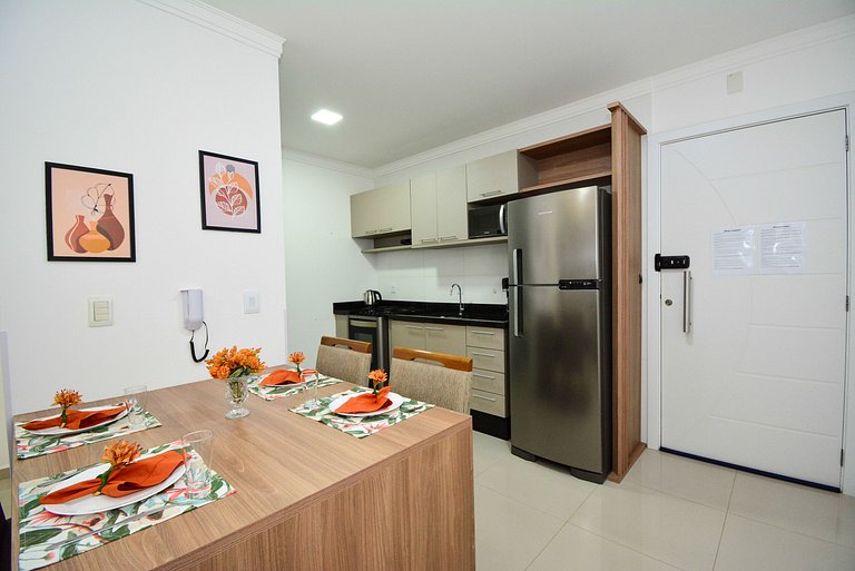 Apartamento a poucos passos da Praia dos Ingleses