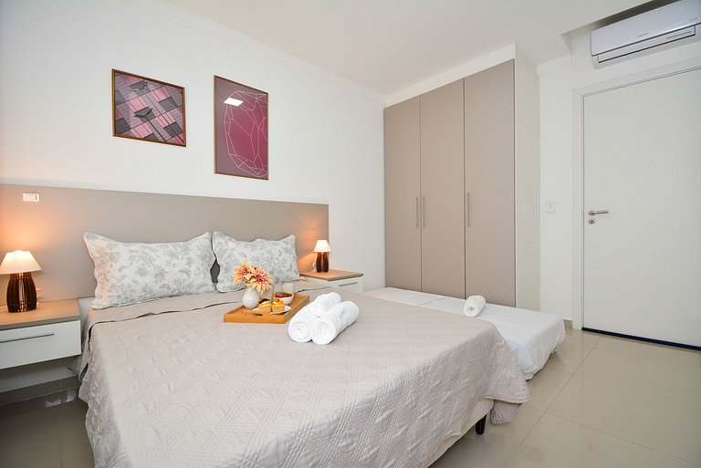 Apartamento a poucos passos da Praia dos Ingleses