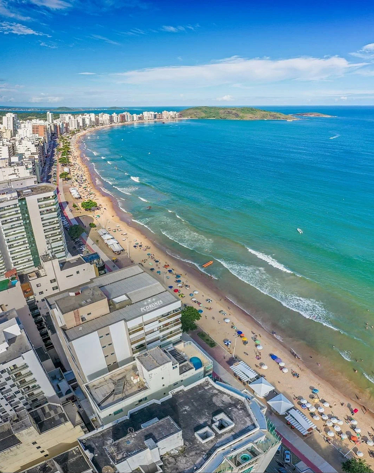 Cobertura Com Piscina em Guarapari - GUA001