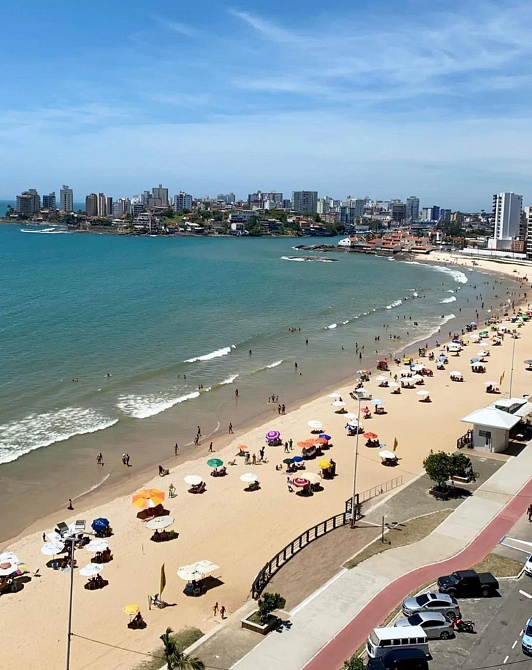 Cobertura Com Piscina em Guarapari - GUA001